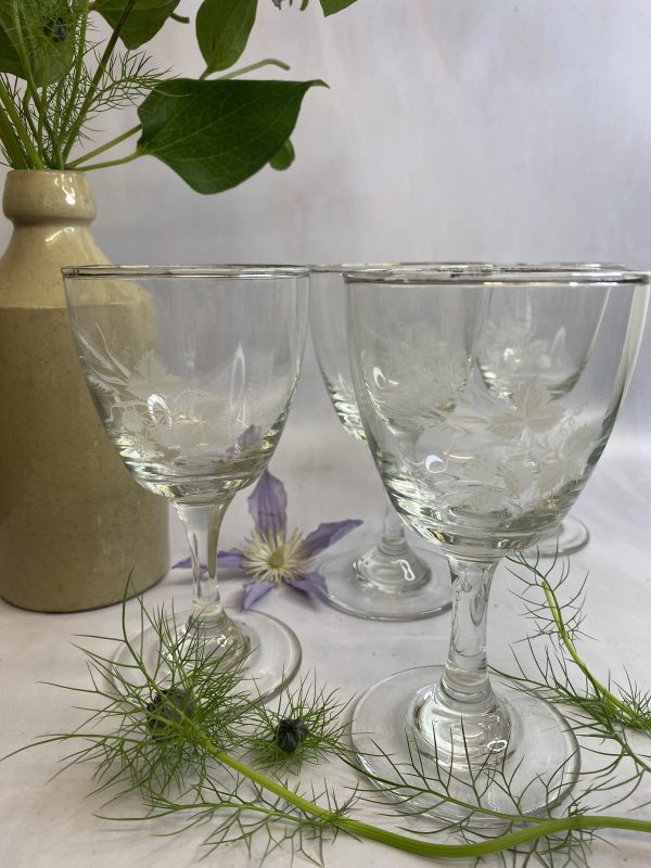 Set of 4 Engraved Wine Glasses
