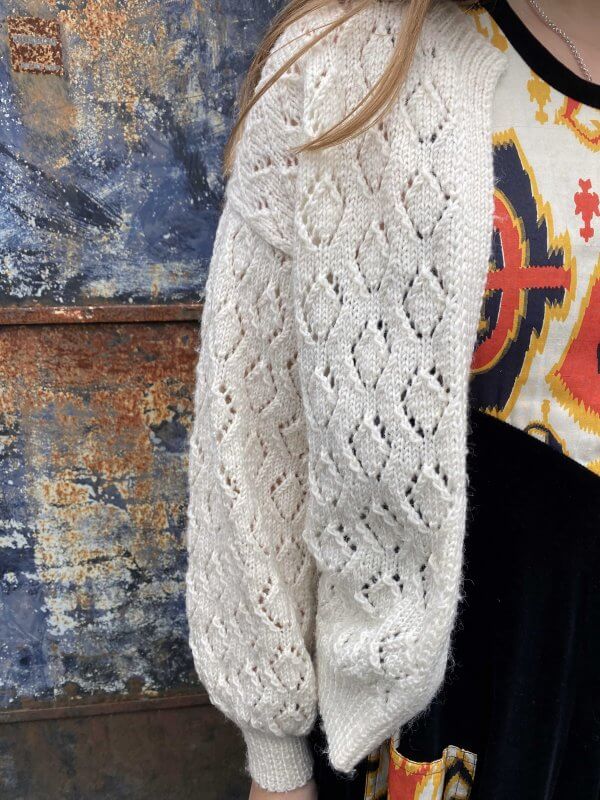 Chic 1970s Cream Hand-knit Cardigan - Image 2
