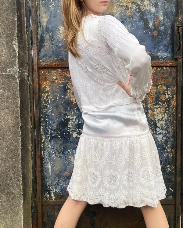 Gorgeous 1920s Satin and Lace Dress - Image 3