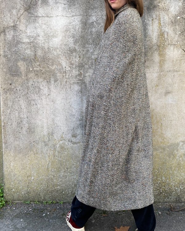 Polished 1960/70s Tweed Double-Breasted Cape - Image 2