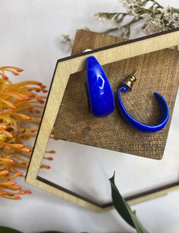 BLUE HAMMERED ENAMEL EARRINGS