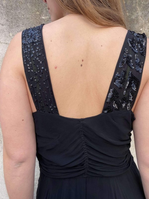 Elegant 1940s Black Chiffon and Sequin Gown - Image 3