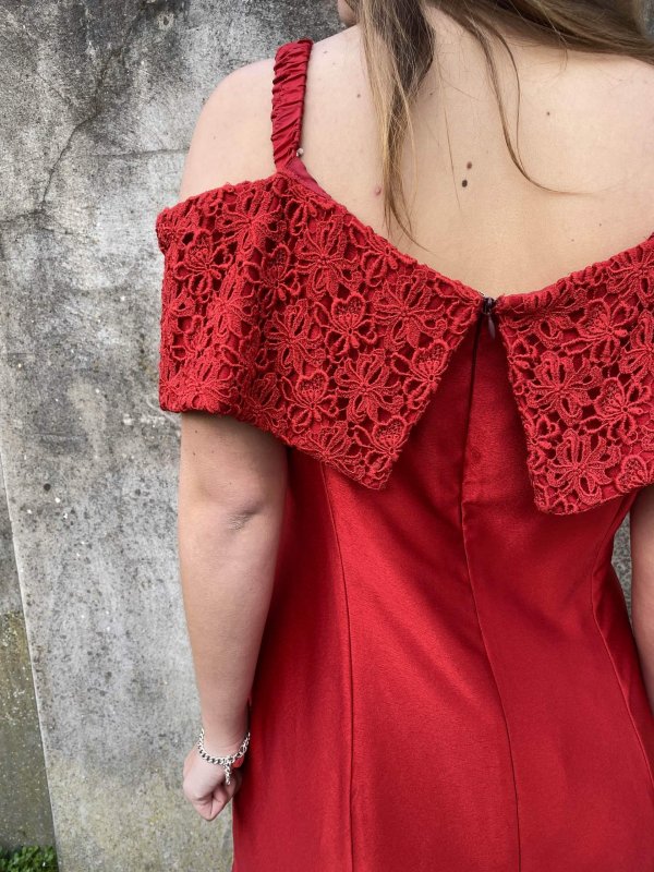 Radiant 1980s Red Satin Dress - Image 3